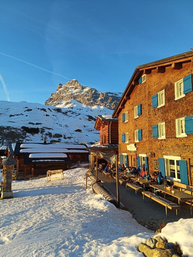 Berghaus Sulzfluh Hotell Sankt Antönien Exteriör bild