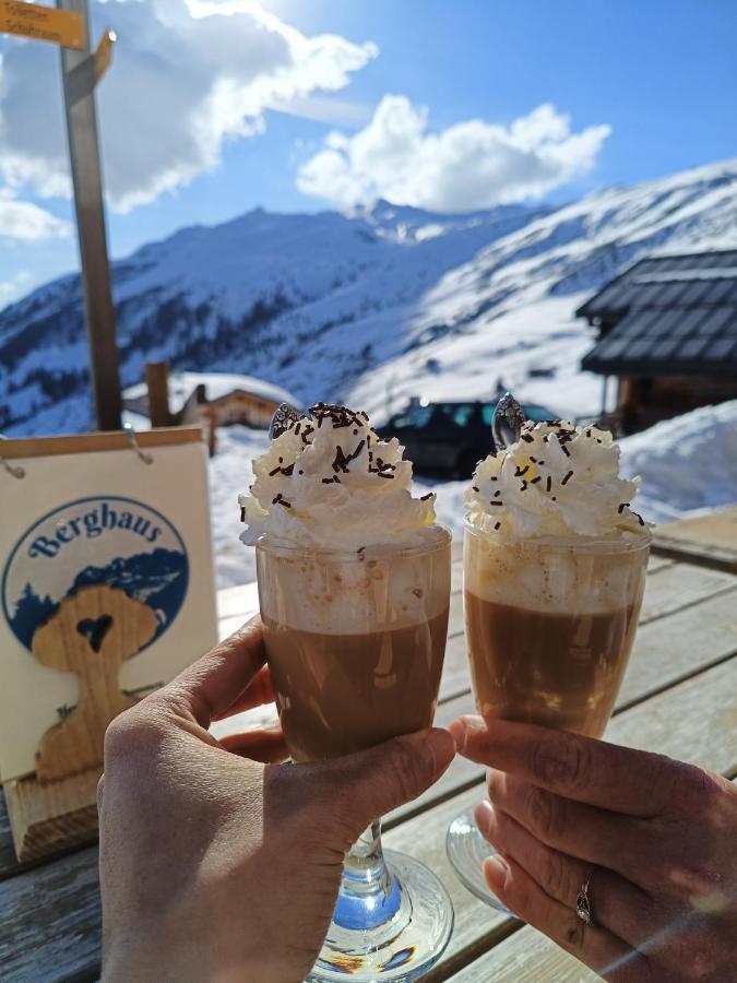 Berghaus Sulzfluh Hotell Sankt Antönien Exteriör bild